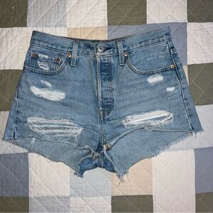 Levi’s Distressed Light Denim Women Shorts